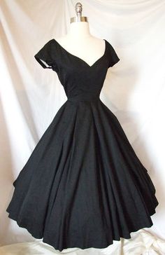 Vintage 1950s Cocktail Party Portrait Dress ~ Black ~ Wedding Evening Gown Wedding Evening Gown, Shoelace Patterns, Portrait Dress, Vans Shoe, 50s Dresses, 1950s Dress, Shoe Lace, 1950s Fashion