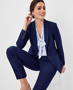 Elevate your wardrobe with the Ann Taylor Petite Long One Button Blazer in Pure Sapphire. This meticulously tailored piece is designed to enhance your silhouette while providing comfort from morning to evening. 

- Size: Petite 16
- Color: Pure Sapphire
- Material: Shell - 66% Polyester, 28% Rayon, 6% Spandex; Lining - 100% Polyester
- Gender: Female
- Fit: Tailored
- Length: Hits at hip, approximately 24 1/2" long
- Features: Peaked lapel, one-button front, long button-open sleeves, front besom Professional Business Suits For Women, Waist Length Blazer, Professional Outfits Women Suit, Womens Suits Business Petite, Navy Blue Woman Suit, Business Casual Patterned Pants, Women's Suit Outfit, Women’s Navy Suit Outfit, Women’s Navy Blue Suit