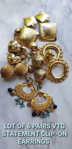 LOT OF 6 PAIRS VTG STATEMENT GOLDTONE BLUE BEAD DANGLE DROP CLIP-ON EARRINGS Beaded Dangles, Blue Beads, Vintage Watches, Antique Jewelry, Clip On Earrings, Vintage Antiques, Ebay Store, Vintage Jewelry, Jewelry Watches