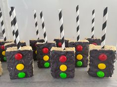 there are many pieces of cake made to look like traffic lights