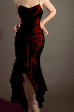 Dark Red Silk Dress Short, Dark Red Dress Aesthetic, Drummer Oc, Maroon Prom Dress Burgundy, Woman Red Dress, Red Dress Vintage, Party Gowns Evening Dresses, Burgundy Prom Dress Mermaid, Party Gowns Evening