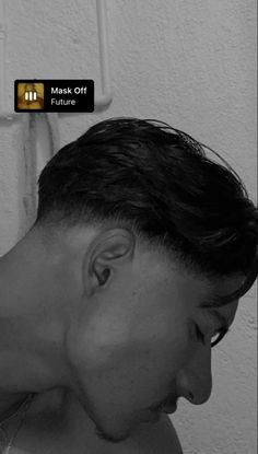 Slick Back Low Fade Men's Hairstyle, Korean Men Hairstyle Medium Undercut, Men's Tapered Haircut, Middle Part With Fade Men, Middle Part Fade Hairstyles Men, Middle Part Fade Men, Tapered Haircut Men, Fresh Cut Hair Men, Men’s Undercut Haircut