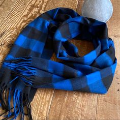 Nwot. Classic, Ultra-Soft, Men’s Scarf By The Rail. Handsome, Sophisticated, Scarf Woven In A Soft, Affordable Material Created To Have The Luxurious Feel & Look Of Cashmere - Lightweight & Comfortable. Versatile Scarf Accented With Fringe At Both Ends Designed In A Smart Deep Blue & Black Plaid. *Size Approx 64” X 12” *100% Acrylic *Made In Germany Outstanding, High Quality Scarf. Excellent Condition. New, Without Tags. Scarf Men, Long Scarf, Black Plaid, Deep Blue, Black Blue, Scarf Accessory, Blue Black, Cashmere, Mens Accessories