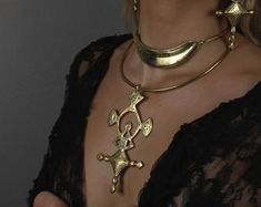 Bronze Jewelry Aesthetic, Golden Choker, Statement Accessories, Etsy Necklace, Afrocentric Jewelry, Bronze Jewelry, Gold Choker, Funky Jewelry