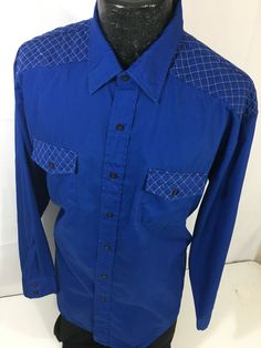 "669 Article is in excellent vintage condition. Measurements Chest: 52\" Length:32\" sleeves: 35\"" Retro Long Sleeve Blue Shirt, Retro Blue Long Sleeve Shirt, Blue Retro Long Sleeve Shirt, Fitted Retro Blue Shirt, Vintage Blue Cotton Shirt, 70s Men, Luxury Winter, Cowboy Western, Mens Oxfords