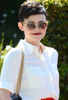 Feminine Pixie Cuts, 2016 Hair, Cute Pixie Cuts, Hair Pics, 2020 Style, Undercut Hairstyles, Pixie Cuts