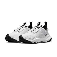 Nike Wmns TC 7900 'White Black' DR7851-100 Cheap Volleyball Shoes, Nike Volleyball Shoes, Best Volleyball Shoes, All Nike Shoes, Nike Air Shoes, Shoe Inspiration, Volleyball Shoes, Girly Shoes