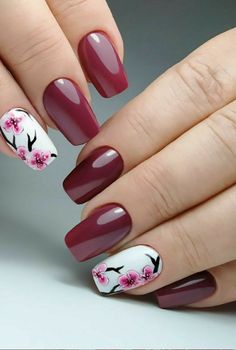 floral nails effect is surprisingly easy — and always lovely.  #nails #nailscolor #artnails #floralnails  #nailsColor #squarenails Long Nail Art, Floral Nail Art, Manicure Ideas