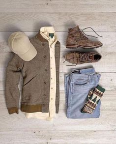 Clothes Combinations, Mens Vest Fashion, Fashion Network, Daily Outfit Inspiration, Men Fashion Show, Street Fashion Men Streetwear, Mens Accessories Fashion