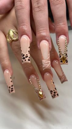 Tan Cheetah Nails, Fall Inspo Acrylic Nails, Grad Pic Nails, Baddie Nails Brown, Leapord Nails Acrylic, Cheetah French Tip Nails, Nails 2023 Acrylic, Leopard Print Nail Designs, Nail Trends Spring