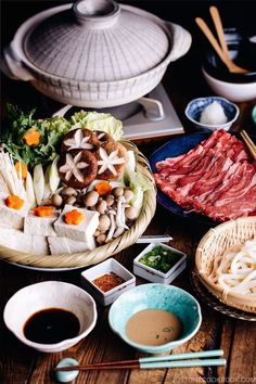 Japanese Broth, Kombu Dashi, Hot Pot Recipe, Food Photography Composition, Cook Meat, Easy Japanese Recipes, Shabu Shabu, Japanese Recipes