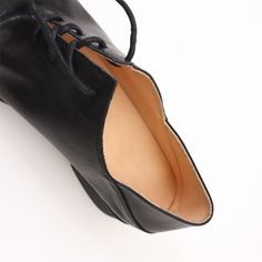 Made Of 100% Horse Leather, 30mm Low Block Heel, Gentle Woman Style. We use water-washing process for the shoes, After natural drying, wrinkles will be left. Color: Black/WhiteMaterial: Horse LeatherLining: Horse LeatherInsole: Horse LeatherSole: RubberHeels: 3 cm/1.18"Fit: Medium to Wide, Runs Normal.Origin: Made in China Production Time: About 5-7 days (Any exceptional case will email you, Please pay attention to your email left) Shipping Time: Free Shipping To most locations, delivery time is Classic Black Low Heel Lace-up Shoes, Classic Black Lace-up Shoes With Low Heel, Classic Black Lace-up Low Heel Shoes, Black Oxfords With Leather Sole And Low Heel, Black Oxfords With Low Heel For Business, Black Low Heel Oxfords For Business, Gentle Woman, Shoes Retro, Flat Slipper