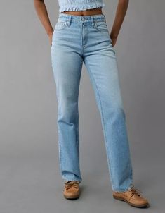 AE Stretch Super High-Waisted Straight Jean Simple Bootcut Jeans Outfit, Straight Leg Jean Shoes, High Waisted Straight Leg Jeans Outfit, Women’s Jeans, Straight Cut Jeans Outfit, Women Straight Jeans, Boujee Style, Trending Jeans, Bootcut Jeans Outfit