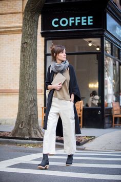 Clogs With Socks, Clog Outfits, Erin Boyle, Clogs Outfits, Reading My Tea Leaves, Elizabeth Suzann, Clogs Outfit, Swedish Clogs, Simple Wardrobe