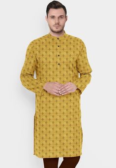 Readymade Art Banarasi Silk Kurta in Yellow. This Chinese Collar and Full Sleeves attire with Thread Woven Buty Fabric, Buttons And Side Pockets. Do note: Bottom and Footwear shown in the image is for presentation purposes only. Half to one inch may vary in measurement. (Slight variation in actual color vs. image is possible) We sell all kinds of menswear. Mens Kurta | Mens Kurta Pajama | Mens Sherwani | Mens Sherwani Sets | Traditional Menswear | Partywear Menswear | Indian Mens Dresses | Diwal Traditional Sherwani With Printed Motifs, Traditional Festive Sherwani With Printed Motifs, Straight Kurta With Zari Work For Rituals, Traditional Sherwani With Printed Motifs For Festivals, Yellow Traditional Wear Straight Kurta With Printed Motifs, Yellow Straight Kurta With Printed Motifs, Yellow Traditional Wear With Printed Motifs, Straight Kurta, Traditional Drape Kurta For Rituals, Cotton Straight Kurta With Woven Motifs