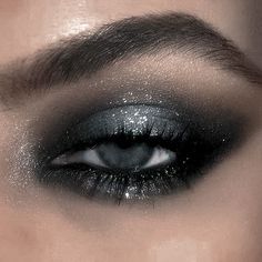 Dark Makeup Looks, Maquillage On Fleek, Black Makeup, Dark Makeup