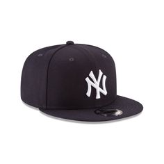 The New York Yankees Basic 9FIFTY Snapback features traditional Yankees color blocking with an embroidered Yankees logo at the front panels and an adjustable snapback closure at the rear. Classic Snapback Hat With Logo Patch For Baseball Season, Classic Snapback Hat With Logo Patch, Classic Sports Snapback Hat With Embroidered Logo, Classic Snapback Hat With Flat Brim For Sports, Classic Sports Snapback Hat With Flat Brim, Casual Six-panel Snapback Hat With Letter Patch, Casual Six-panel Snapback Hat For College, Sporty Snapback Hat With Letter Patch And Curved Brim, Embroidered Logo Snapback Baseball Cap With Adjustable Fit