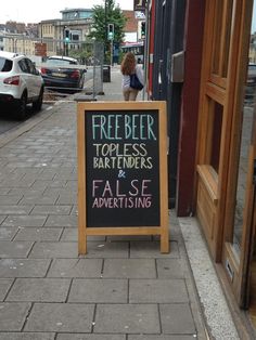 Brewery Chalkboard Ideas, Funny Restaurant Signs Chalkboards, Brewery Chalkboard, Beer Chalkboard Art, Funny Pub Chalkboard, Funny Coffee Shop Signs Chalkboards, Cafe Board, Work Signs, Funny Bar Signs