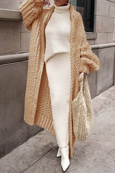 #BEAUTY, #RELATIONSHIPS #Fashion #Animals #Outfits #Winter Outfits #Animals Old Money Fashion Plus Size, Europe Street Fashion, Tweed Corset, Long Outerwear, Woven Cardigan, Y2k Sweater, Soft Jacket, Maxi Cardigan, Gilet Long