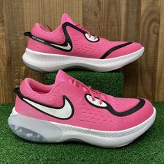 Nike Joyride Run Pink/Black Running Sneakers Shoes Size 6.5y/Women's 8 Nike Rosa, Boys White Shoes, Black Running Sneakers, Low Top Nikes, Baby Boy Sneakers, Nike Joyride, Nike Air Max 200, Top Basketball Shoes, Nike Air Jordan Retro