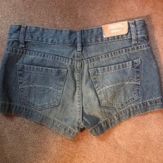 These Shorts Fit Lower On The Waist And Straight Through The Hip. Fit Size 6. Waist, Lying Flat, 14” And From Top To Bottom 10.5 With A 8” Rise Nwt 100% Cotton, No Stretch, But Very Soft Denim. Thx For Browsing Fitted Jean Shorts With Pockets For Summer, Fitted Jean Shorts With Short Inseam And Pockets, Fitted Jean Shorts With Short Inseam, Fitted Jean Shorts With Pockets, Denim Shorts With Short Inseam For Summer, Summer Denim Shorts With Short Inseam, Fitted Denim Shorts With Short Inseam, Fitted Jean Shorts For Summer, Casual Denim Jean Shorts With Short Inseam