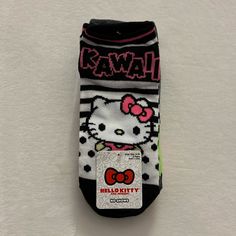 Hello Kitty And Friends No Show Socks Women Socks 5 Pairs Size: 4-10 Cute Stretch Black Socks, Cute Black Stretch Socks, My Melody Long Socks, Cute Slippers Hello Kitty, Cute Black Non-slip Socks, Sanrio Socks, Hello Kitty Slippers Forever 21, Snoopy Socks, Accessories Hello Kitty