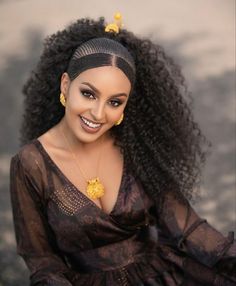 Albaso Hairstyle Habesha, Tigray Hair Styles, Ethiopian Women Hairstyles, Ethiopian Hairstyles Braids, Ethiopian Makeup, Habesha Hairstyles, Ethiopian Hairstyles, Habesha Chiffon, Ethiopian Braids