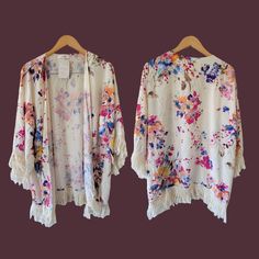 Umgee Kimono Cardigan Summer Beach Lounge Boho Floral Large Shoulder-30 Chest-30 Sleeve-Short Pit To Hem-17-20 Fringe All Items That Are Charged A Flat Rate Are Subject To Being Shipped Usps, Ups, Fed Ex, Or First Class. Which Ever Option Is The Most Cost Effective Is The Option In Which You Will Receive. *In The Event You Live In An Area That One Of The Above Does Not Deliever Please Notify Me And I Will Be Sure To Accomdate. ** Please Read*** When Returning Items That Are Purchased New With Ta Cardigan Summer, White Kimono, Floral Print Kimono, Embroidered Kimono, Blue Kimono, Beach Lounge, Summer Cardigan, Small Boho, Lace Kimono