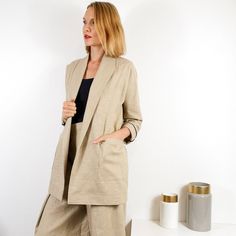 "LINEN JACKET, shawl collar / shawl-collared linen jacket. Pure Linen 100%. Handmade, in Italy with quality fabric. Small artisanal production. Comfortable model. Patch pockets. Shawl collar, no closures. Maximum versatility. SIZE from XS to M - length (from the center back neckline) 75 cm = 29,5 inches (collar excluded) SIZE from L to XXL - length (from the center back neckline) 75 cm = 29,5 inches (collar excluded) SIZE GUIDES: Some of my garments are wearable from multiple sizes (shirts, tops Collar Shawl, Linen Jacket, Womens Blazers, Pure Linen, Shawl Collar, Quality Fabric, Shirts Tops, Shawl, In Italy