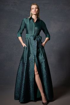 Color_Green/Blue Shirt Gown, Holiday Party Tops, Jacquard Gown, Mother Of The Bride Gown, A Line Evening Dress, Black Tie Affair, Full Length Skirts, Gold Heels, Groom Dress