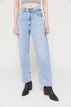 Levi’s Dad Jean – Charlie Boy | Urban Outfitters Levis Dad Jeans, Charlie Boy, Dad Jeans, Pocket Detail, Vintage Denim, Mom Jeans, Fitness Models, Urban Outfitters, In Store