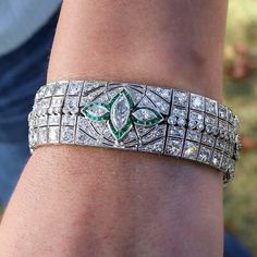 Emerald Bracelet, 1920s Art, 1920s Art Deco, Deco Jewelry, Jewelry Bracelet, Art Deco Jewelry, Green Emerald, 925 Sterling Silver Jewelry, Emerald Green