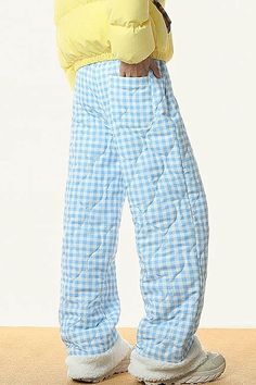 Blue Checkered Puffer Pants, blue sweatpants, warm pants, aesthetic pants, winter outfits ideas Puffer Pants, Aesthetic Pants, Pants Aesthetic, Grunge Pants, Y2k Outfit Ideas, Blue Sweatpants, Printed Sweatpants