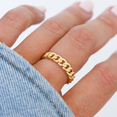 Fashion forward chain ring is perfect on its own or for stacking! It is very elegant and stylish! -- D E T A I L S -- ▫︎ Made of 925 Sterling Silver ▫︎ We use a THICK plating of 14k Gold or Rhodium plated ▫︎ Will not turn fingers green ▫︎ Available in sizes 4-10 ▫︎ Measures 5mm in height Made with 100% Pure Love ♡ Ships in a gift box, ready for gift giving! 🎁 Trendy Chain Link Chain Ring As Gift, Trendy Gold Chain Ring For Promise, Cuban Link Ring, Gold Chain Ring, Fashionable Saree, Chain Ring Gold, Minimal Jewellery, Link Ring, Chunky Ring