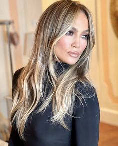 Heavy Weave Highlights Blondes, Trending Long Haircuts For Women 2023, Jlo Hair Blonde Jennifer Lopez, Lainey Wilson Hair, J Lo Hair, Jlo Short Hair, Ciara Blonde Hair, Expensive Blonde Hair