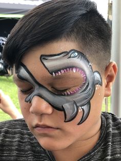 Face Paint Fun Shark Face Paint, Mermaid Face Paint, Mime Face Paint, Animal Face Paintings, Face Painting For Boys, Girl Face Painting, Face Painting Tutorials, Festival Face, Face Painting Easy