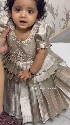 Lehenga Designs For New Born, Baby Girl Traditional Dress Indian, Baby Traditional Dress Indian, Baby Blouse Designs, Kids Traditional Wear Indian, Baby Girl Pattu Langa Designs, Kids Traditional Dress, Pattu Pavadai Kids