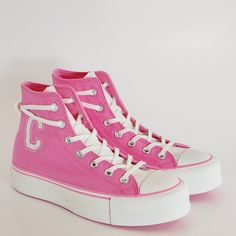 Converse Chuck Taylor All Star Hi High Top Retro Varsity Oops Pink Canvas Women's Platform Sneakers / Boots A07141c Nwt Brand: Converse Model: Chuck Taylor All Star Lift Hi Style Code: A07141c Color: Oops Pink / Oops Pink Gender: Women's Size Guide: Us Women's 6.5 / Uk 4.5 / Eur 37 / Cm 23.5 Us Women's 7 / Uk 5 / Eur 37.5 / Cm 24 Us Women's 7.5 / Uk 5.5 / Eur 38 / Cm 24.5 Us Women's 8 / Uk 6 / Eur 39 / Cm 24.5 Us Women's 8.5 / Uk 6.5 / Eur 39.5 / Cm 25 Cheer On These Boosted Chucks Turn To Lette Casual Pink Platform Sneakers With Boost Midsole, Pink Converse Platform Sneakers With Vulcanized Sole, Sporty Pink Converse Platform Sneakers, Converse Pink Lace-up Platform Sneakers, Pink Converse Lace-up Platform Sneakers, Turquoise Converse, Knee High Sneakers, Converse Model, College Clothes