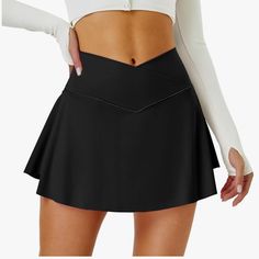 Brand New Without Tags. Never Worn. Purchased On Amazon And Just Doesn’t Fit. Very Cute, Multiple Black Layers. Spandex Shorts Inside. Love The Symmetry! Amazon Skirts, Athletic Skirt, Black Layers, Golf Skort, Running Workout, Spandex Shorts, Fitted Skirt, Tennis Skirt, Skirt Black