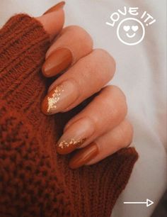 Wedding Nails For Bride Terracotta, Nail Designs For Fall Wedding, Gel Nails Terracotta, Wedding Nails Bridesmaid Terracotta, Autumn Nail Ideas 2024, Terracota Nails Acrylic, Bridal Fall Nails, Burnt Orange Wedding Nails For Bride, Rust Color Nails Acrylic