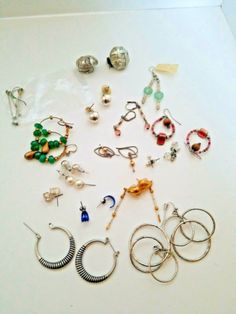 Earring Pairs Mostly Pierced Various Styles Varied Lot | eBay Vintage Inspired Outfit, Custom Wardrobe, Vintage Inspired Outfits, Things For Sale, Mix Style, Earring Tree, Vintage Clip, Sell Online, Rhinestone Bead