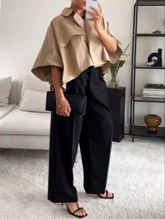 Plain Shirt Collar Loose Urban Blouse | stylewe Shirt Collar Pattern, Elegance Fashion, Fashion Everyday, High Waist Fashion, Outfit Trends, Women Essentials, Plain Shirts, Looks Chic, Fashion Mistakes