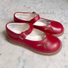 Adorable Leather Mary Jane Shoes For A Little Girl Size 10 Brand: Amilio New Orig. $64 Sfpf Boys Leather Shoes, Leather Mary Jane Shoes, Pink Running Shoes, Nike Tennis Dress, Platform Loafers, Baby Boy Shoes, Leather Mary Janes, Jane Shoes, Boy Shoes