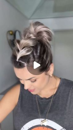 Ekaterina Guerra | Short Hairstyles + Makeup on Instagram: "#hairstyleoftheday Hundreds of you requested this video when I shared the #hairstyle in my stories the other day😙 Remember when I mentioned once you know how to do a style of braid or bubble braid or twist you can derive so many hairstyles from it… this you can do two on each side, continue it all the way down for a fohawk type look … the possibilities are endless🤩   #shorthair #shorthairupdo #shorthairup #bob #bobhairstyles #bobhaircut #summerhair #summerhairstyles #funhairstyles #hairvideos #hairideas #hairstyleideas" Boho Braid Short Hair, Bubble Braid Hairstyles For Short Hair, Concert Hairstyles Short Hair, Bubble Hairstyle Short Hair, Updo With Undercut, Bubble Braid Space Buns, Hairstyles With Elastic Bands, Short Hair Tricks, Cute Updos For Work Short Hair