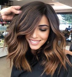 2022 Hair Trends - Best Haircuts for Women Over 50 — No Time For Style Thick Lob Haircut, Brown Hair Color Shades, Natural Brown Hair, Warm Brown Hair, Medium Haircut, Rambut Brunette, Thick Hair Styles Medium, Honey Brown Hair, Short Brown Hair