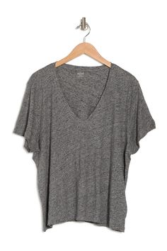 Pair this classic short sleeve V-neck tee with your favorite shorts or jeans for everyday style.Fit: this style fits true to size. V-neck. Short sleeves. Slips on over head. Solid color. Slub knit construction. Approx. 24" length (size M). Approx. 25.5" length (plus size XXL). Imported Curator Style, Everyday Style, V Neck Tee, Nordstrom Rack, Everyday Fashion, Madewell, V Neck T Shirt, Nordstrom, Short Sleeves