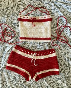 Pink Crochet Set, Matching Crochet Ideas For Friends, Crochet Sets, Pattern For Crochet, Crochet Bikinis, Cheyenne Mountain, Bikinis Crochet, Crochet Short