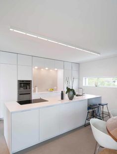 Molto Luce - Pendelleuchte Log Building A Carport, Interior Design Portfolios, Modern Kitchen Design Luxury 2020, Ceiling Light Design, Home Decor Sale, White Modern Kitchen, Modern Kitchen Design Luxury, Kitchen Furniture Design, Kitchen Pendant Lighting