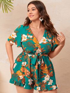 Flowy Romper, Plus Size Summer Dresses, Plus Size Summer Outfits, Short Gowns, Classy Casual Outfits