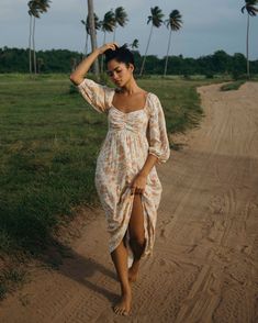 swept away dress for women Peasant Dress, Mode Inspo, Womens Midi Dresses, Fitted Bodice, A Dress, Festival Outfits, Billabong, Spring Summer Fashion, Denim Women